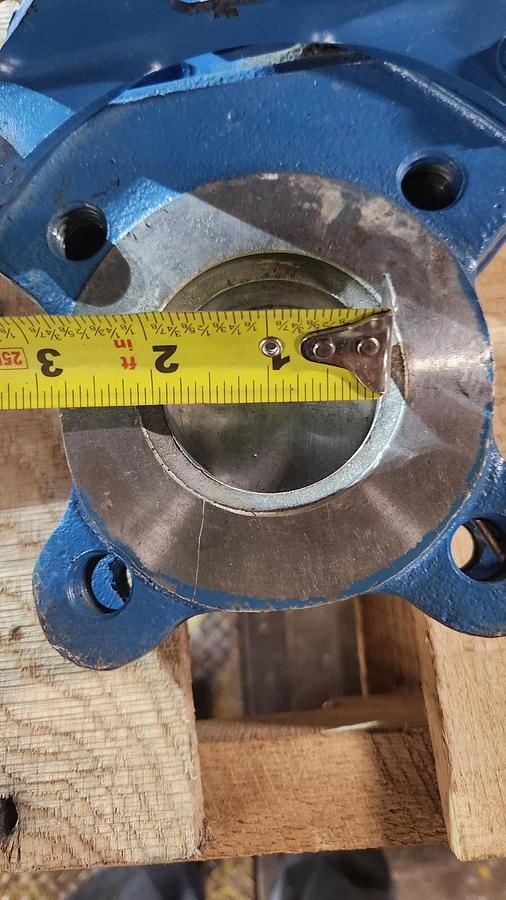 Used DeZURIK Gate Valve 9200199 SIZE 2 GATE 304 STAINLESS MANUAL 2" VALVE STOCK PF201