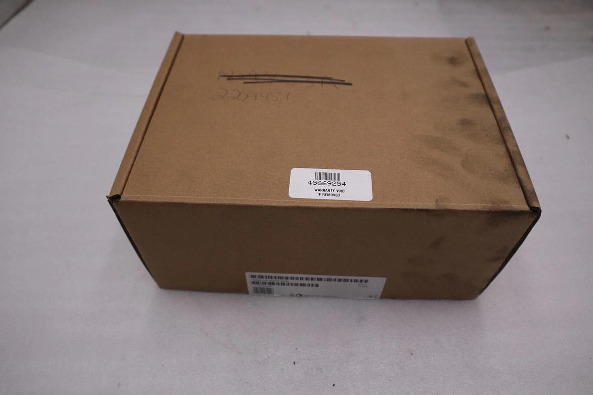 Used NEW SIEMENS Simatic 6AV2 124-0GC01-0AX0 HMI Comfort Panel STOCK H263