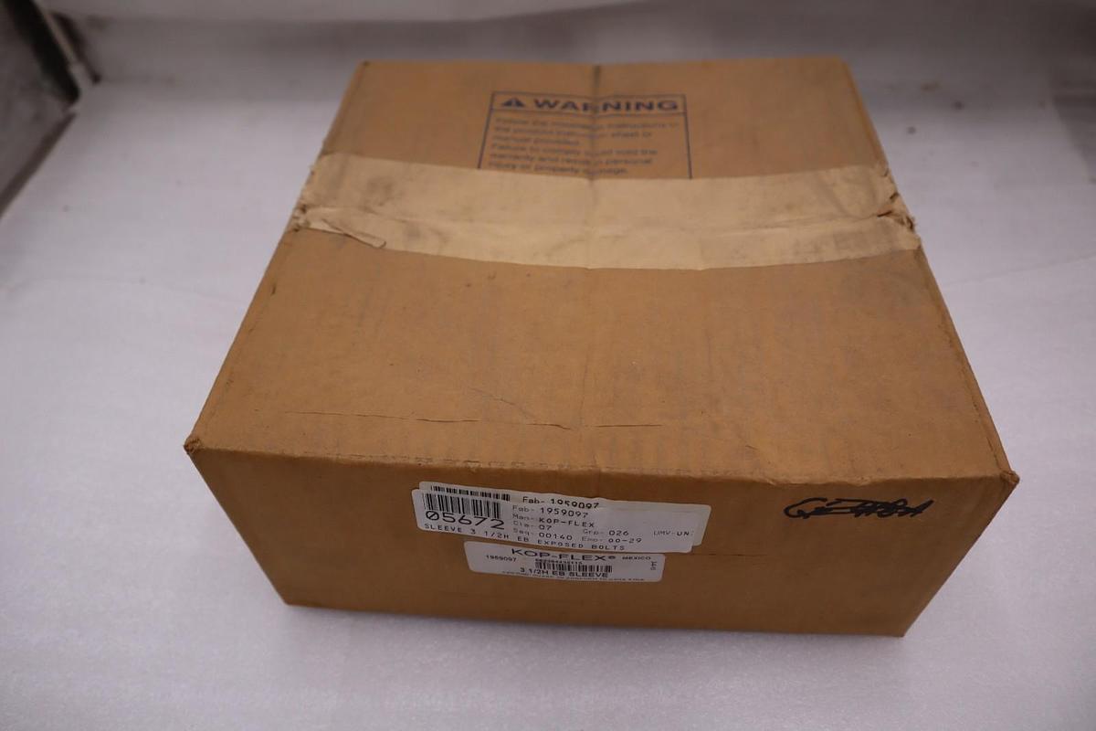 KOP-FLEX 1959097 3 1/2H EB SLEEVE - NEW IN BOX - STOCK GF421A