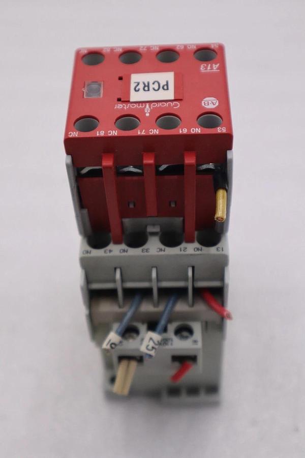 Used Allen-Bradley 700-CF310 SER A Used Safety Control Relay Contractor #L-482-C