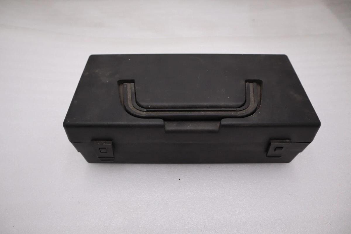 Used NEW EXTECH 461891 Tachometer +/-0.05% RPM Acc LCD STOCK H922