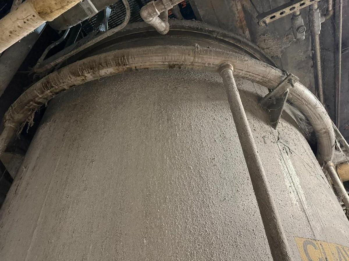 Used 3,400 GALLON STEEL PRO JACKETED STAINLESS STEEL TANK 9' TALL X 8' DIAMETER