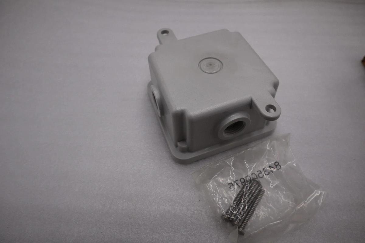 NEW OPEN BOX Federal Signal Corp. WB-NM WEATHER PROOF BOX STK GF250A