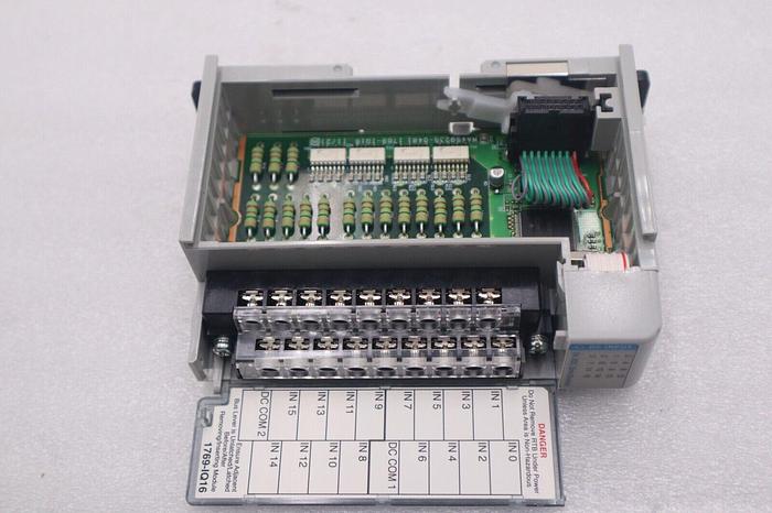 New Allen Bradley AB 1769-IQ16 Compact I/O Input Module STOCK B-1433