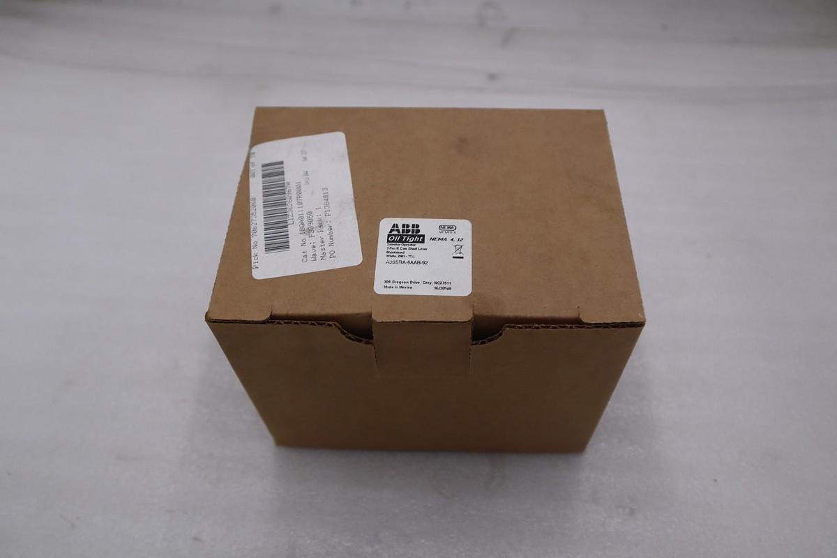 ABB A3SSBA-6AAB-92 OIL TIGHT NEMA 4, 12 2NO - 2NC - STOCK SGF236