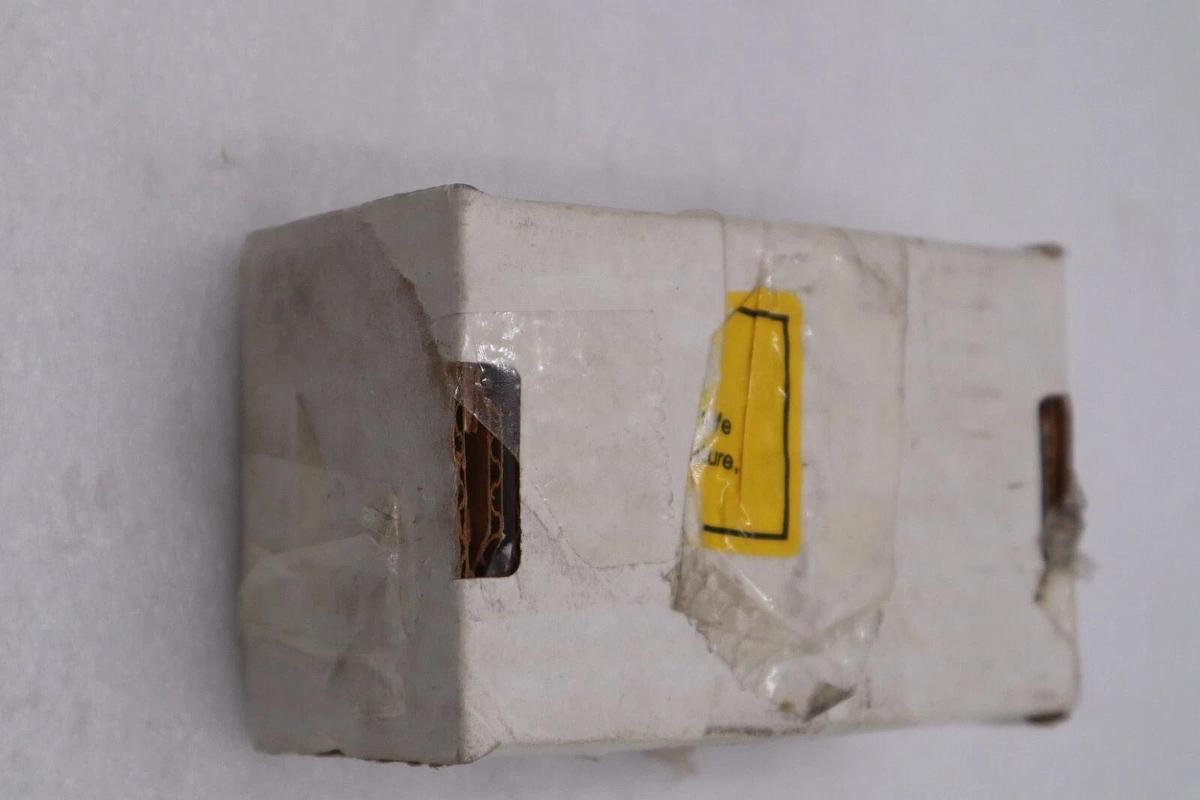 Used NEW OPEN BOX MODULAR POWER CONVERTER MPC15D300 STOCK G891A