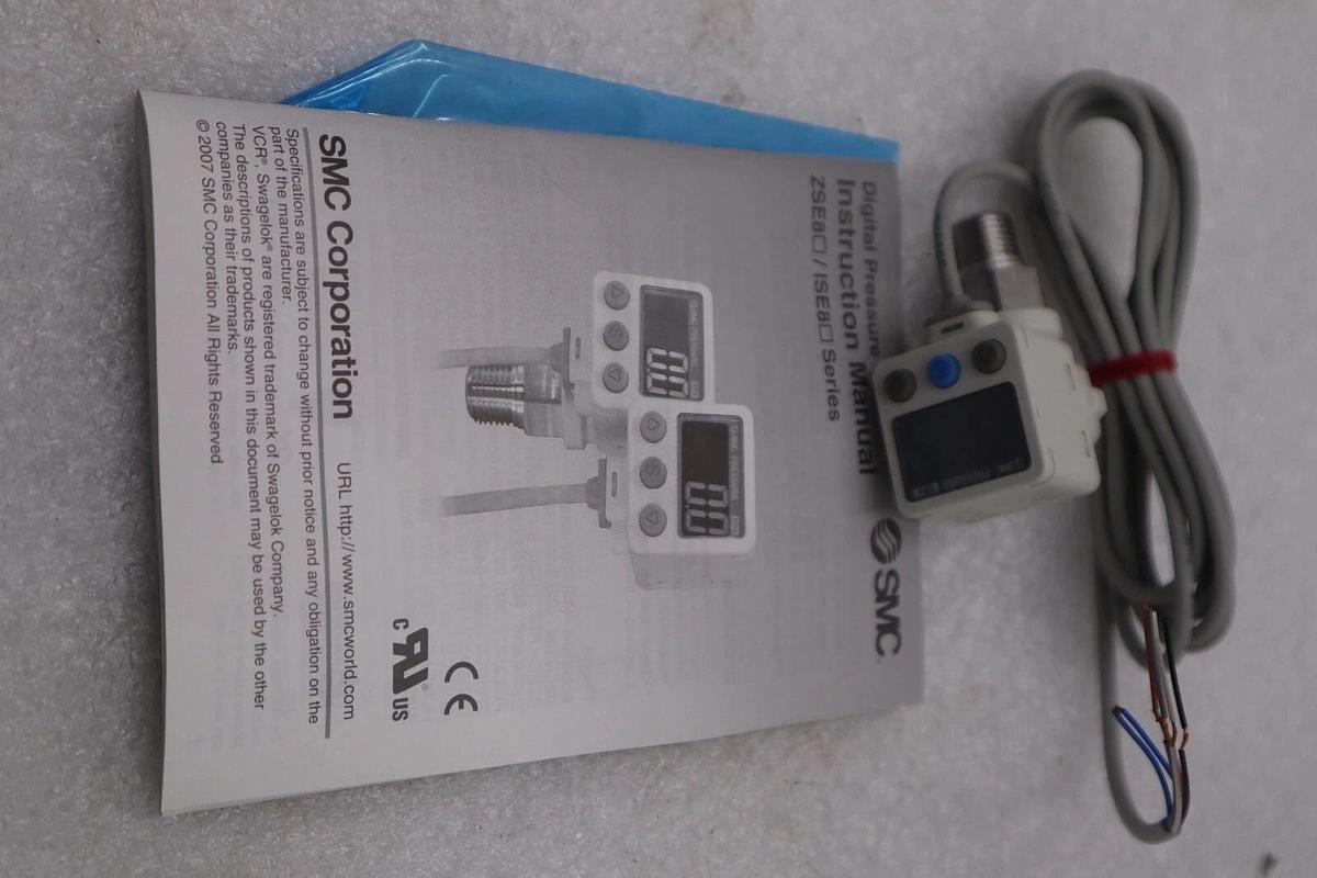NEW SMC ISE80-02L-T Digital Pressure Switch Stock K-2570
