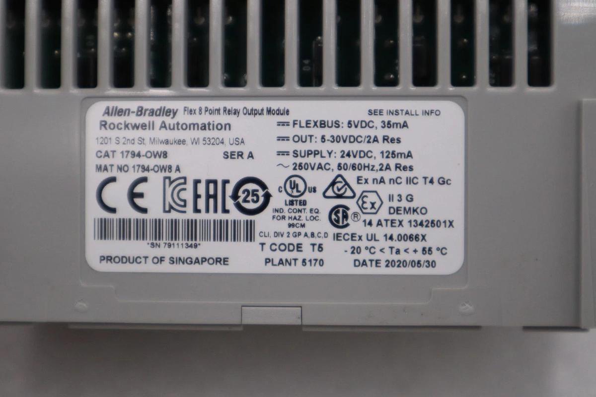 NEW OPEN BOX AB Allen Bradley 1794-OW8 Relay Contact Output Module STK H1245A