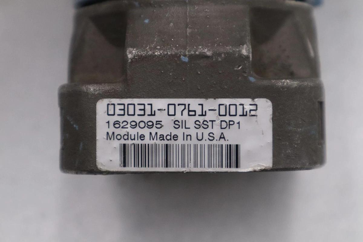 Used NEW Rosemount 3051CD1AG2A1AE5S5 Pressure Transmitter STOCK L-97C