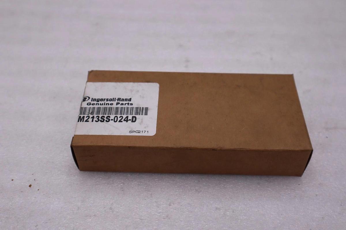 Used Ingersoll Rand M213SS-024-D Solenoid Valve - NEW IN BOX - STOCK 3113CC