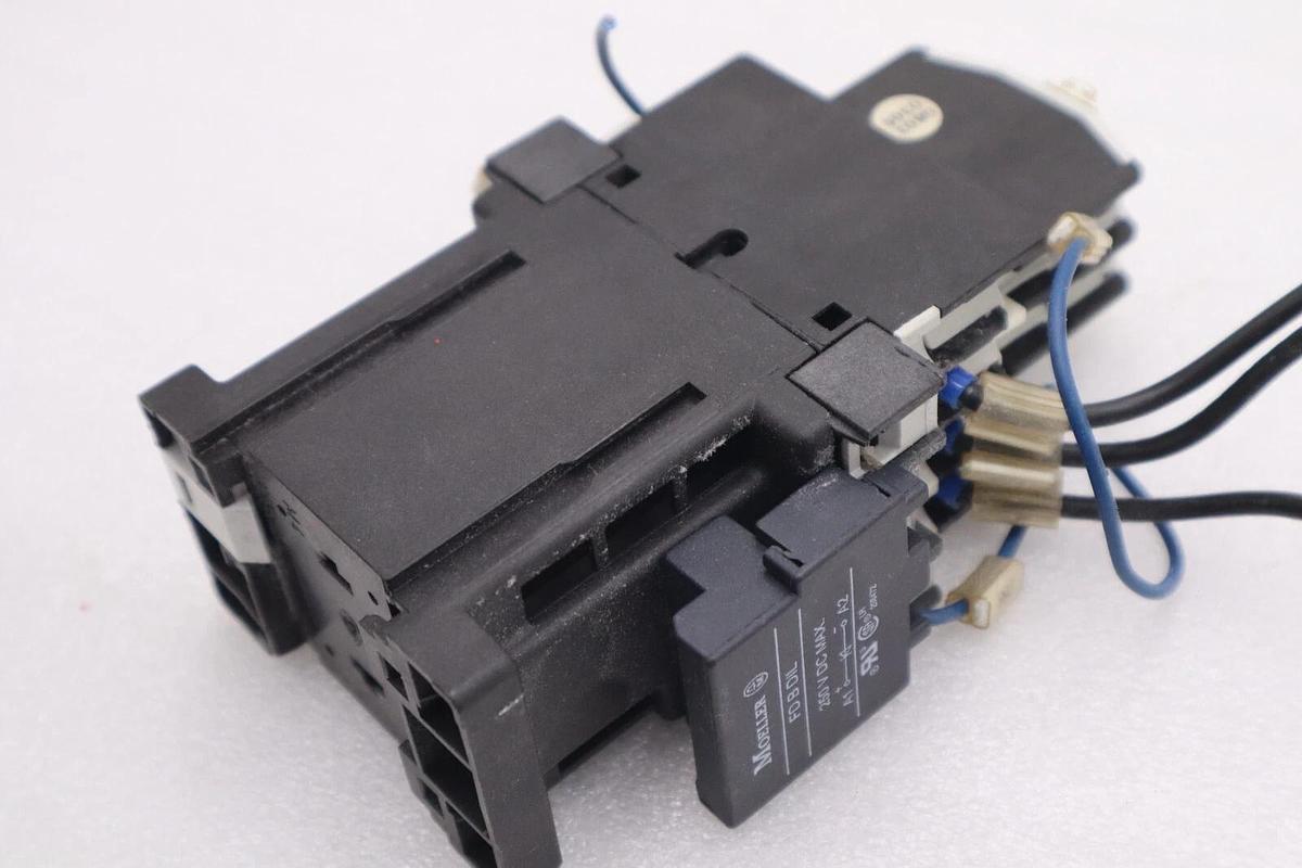 Used Moeller DIL00M-G CONTACTOR 20 AMP 3 POLE STOCK L-461C