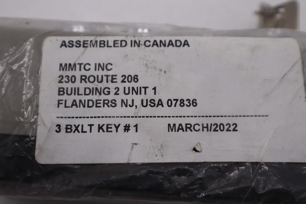 NEW 3 BXLT 3 Button Station Keyed OHD Open Close Stop STK H867A