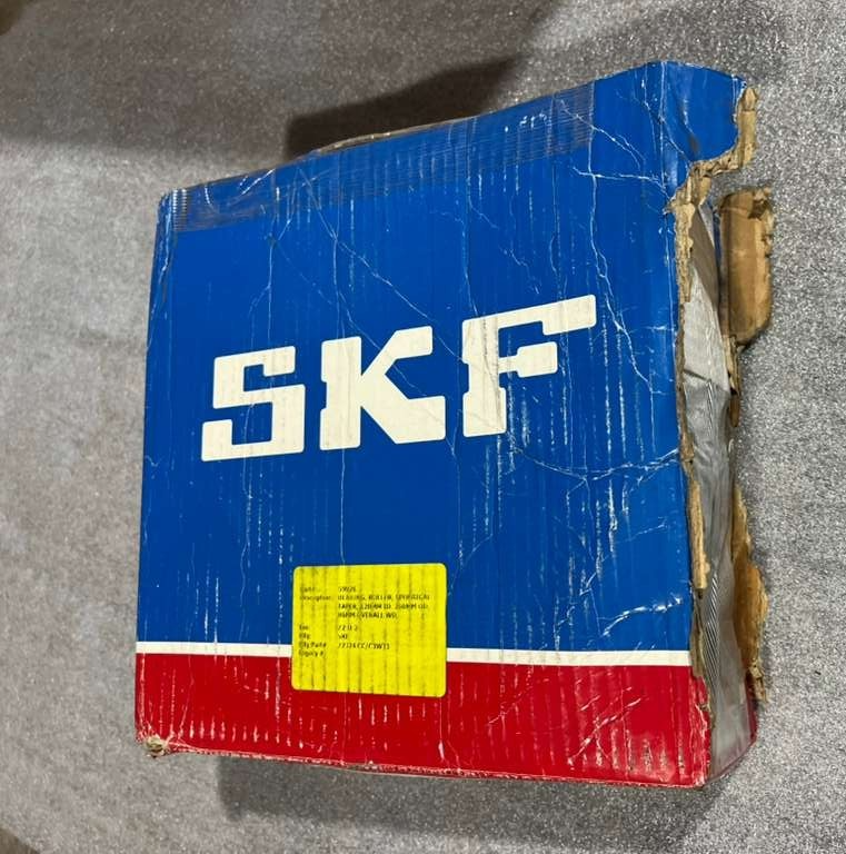 NEW SKF 22324CCC3W33 / 22324 CC/C3W33 SPHERICAL ROLLER BEARING - STOCK CC-02