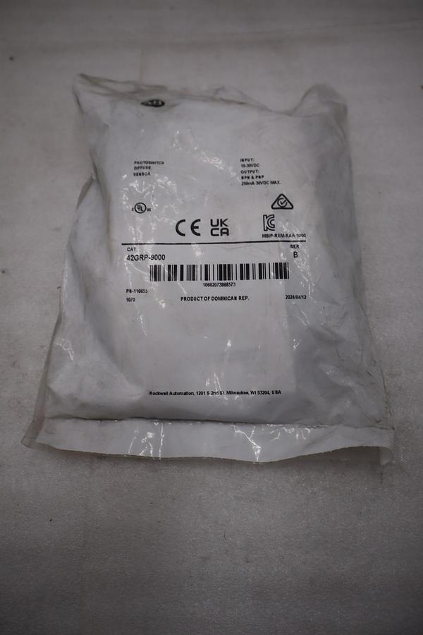 Allen Bradley Photoswitch 42GRP-9000-QD1 SER B - STOCK GF210A