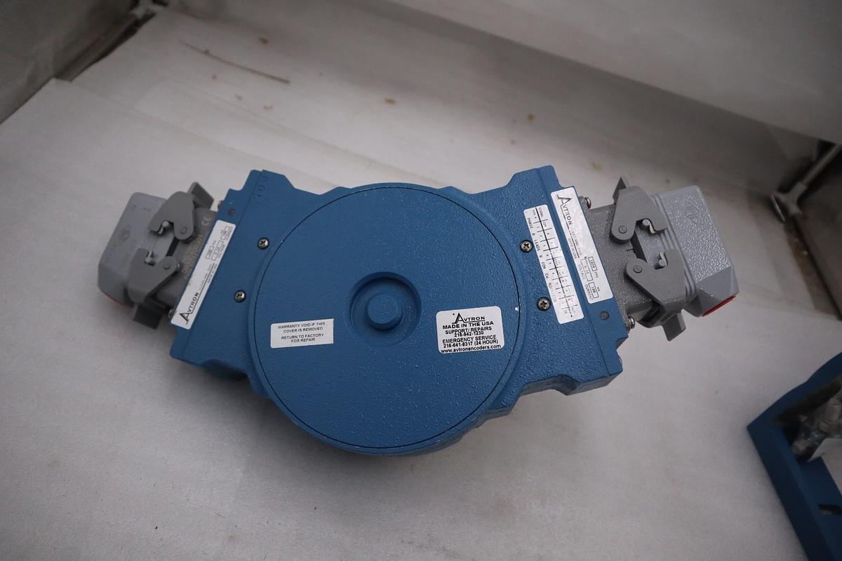 Used AVTRON AV485-N2S8L8YP000 / AV485N2S8L8YP000 (NEW NO BOX) STOCK GF-1115