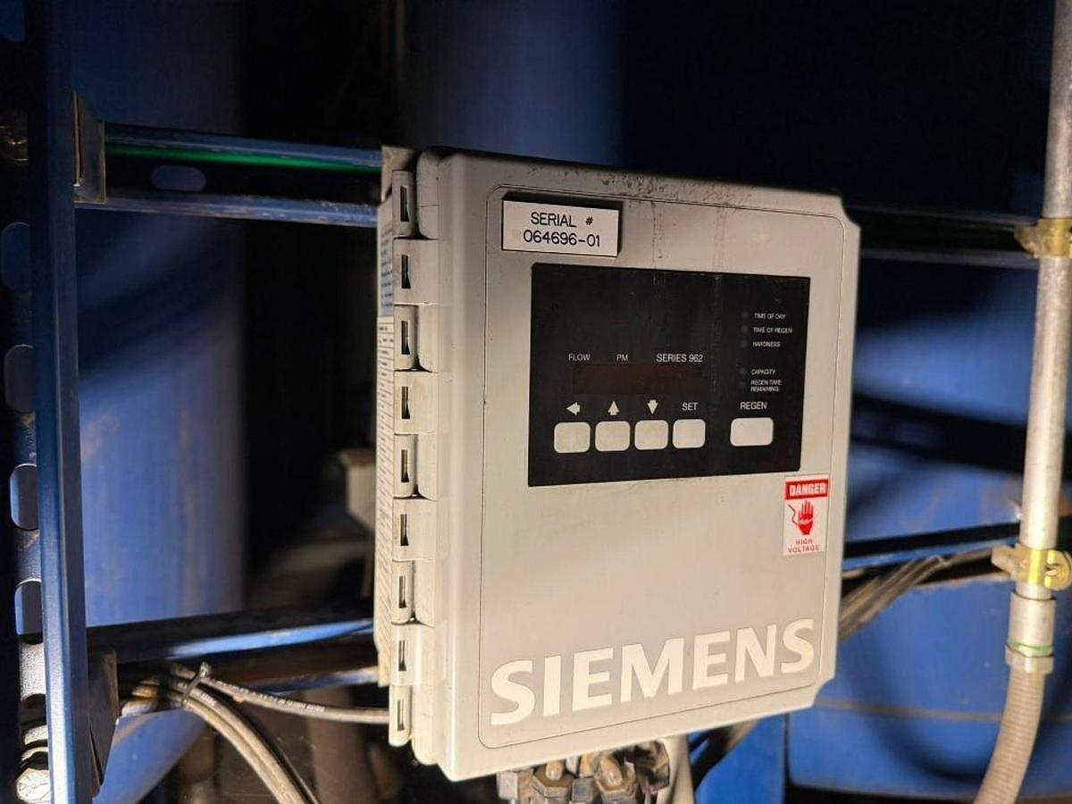 Used COMPLETE REVERSE OSMOSIS WATER FILTER SYSTEM (USED IN PAPER MILL PROCESS)