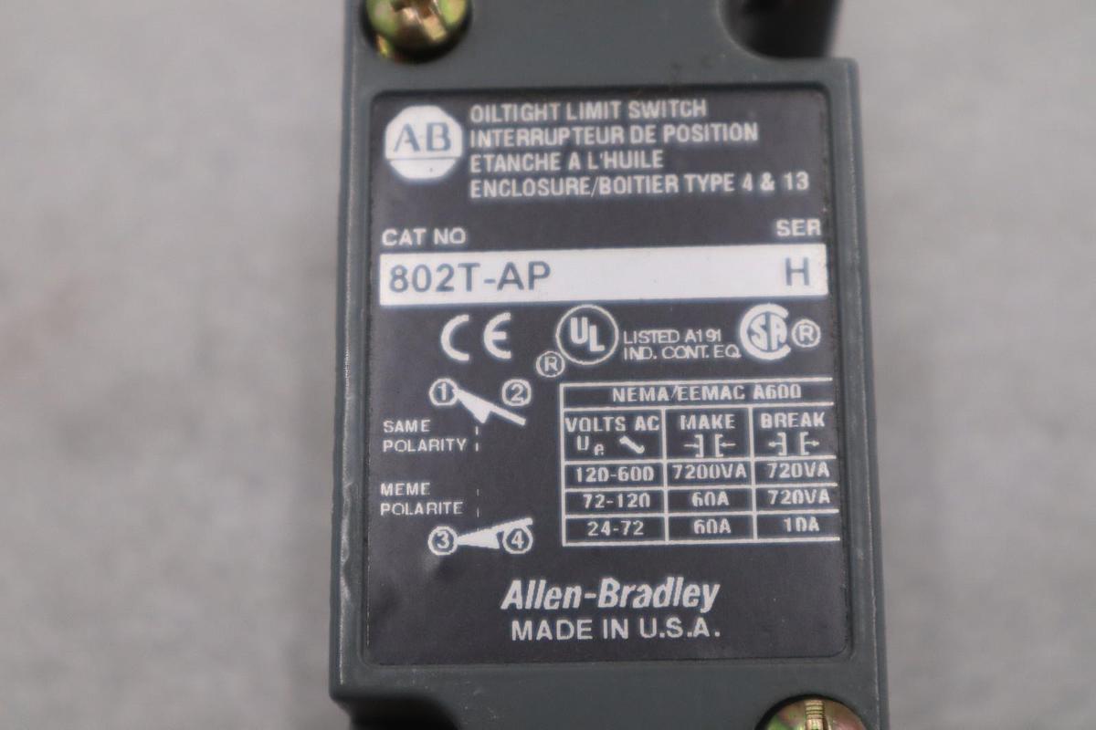 Used NEW OPEN BOX AB Allen-Bradley 802T-AP Oil Tight Limit Switch 802T-AP STK GF332A