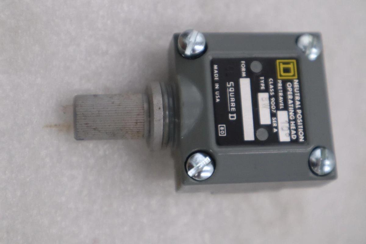 Used Square D 9007-BW Limit Switch Head 9007BW New In Box Stock GF-677A