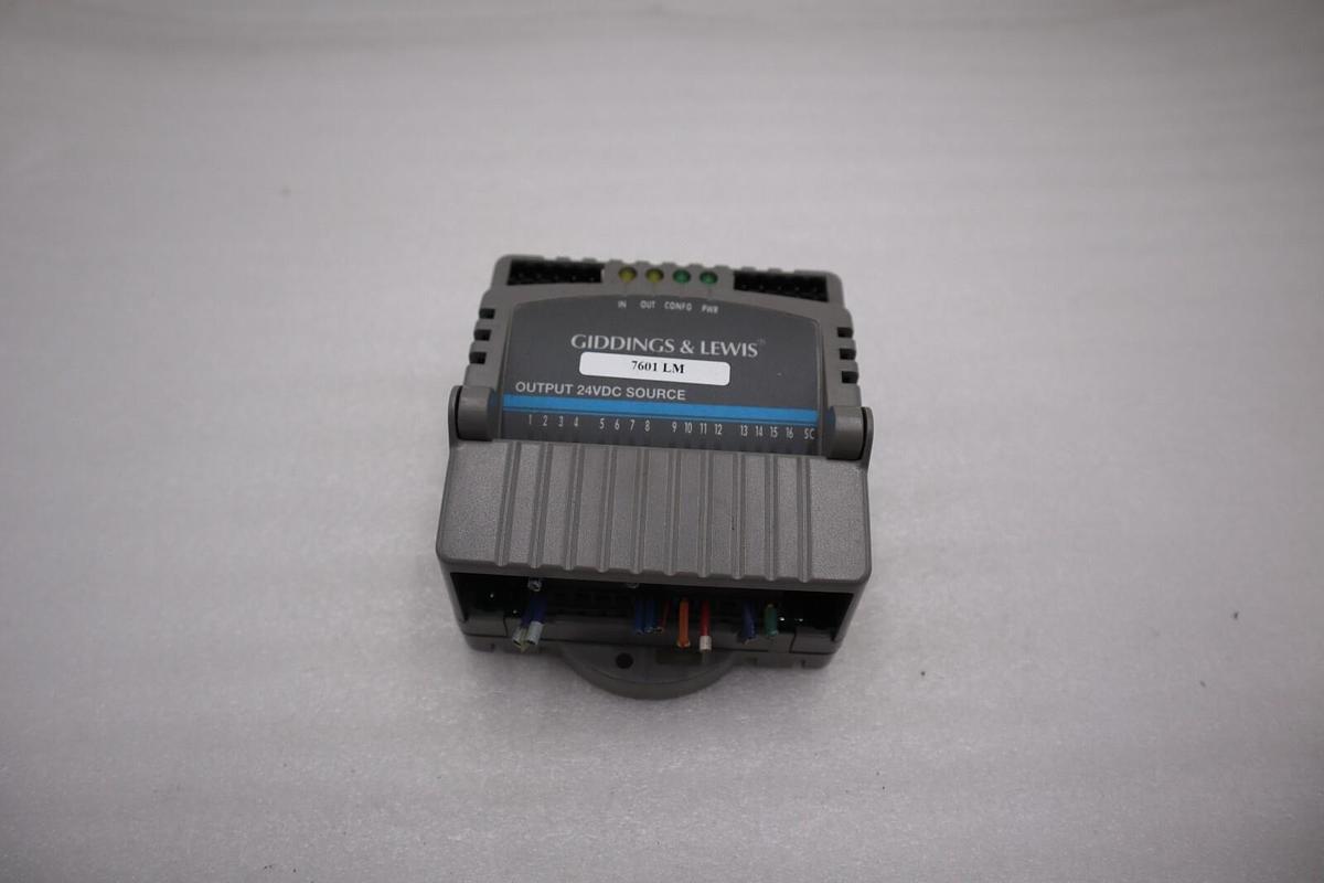 Used GIDDINGS & LEWIS DANAHER MOTION M.1017.3095 R3 / M10173095 R3 MODULE #5198A
