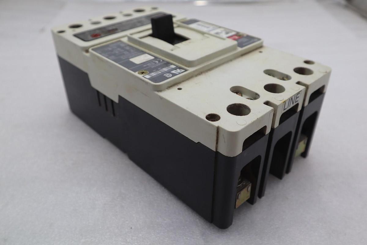 Used CUTLER-HAMMER HM2P400X5WS10 MOTOR CIRCUIT PROTECTOR SERIES C 600VAC STOCK #3218