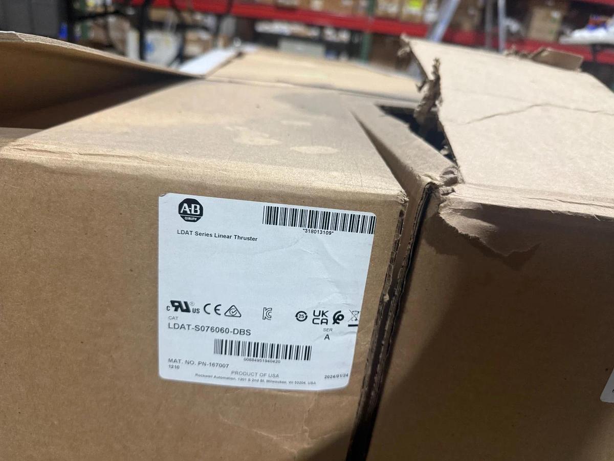 Used ALLEN BRADLEY LDAT-S076060-DBS / LDATS076060DBS NEW IN BOX (2 AVAILABLE) #S679