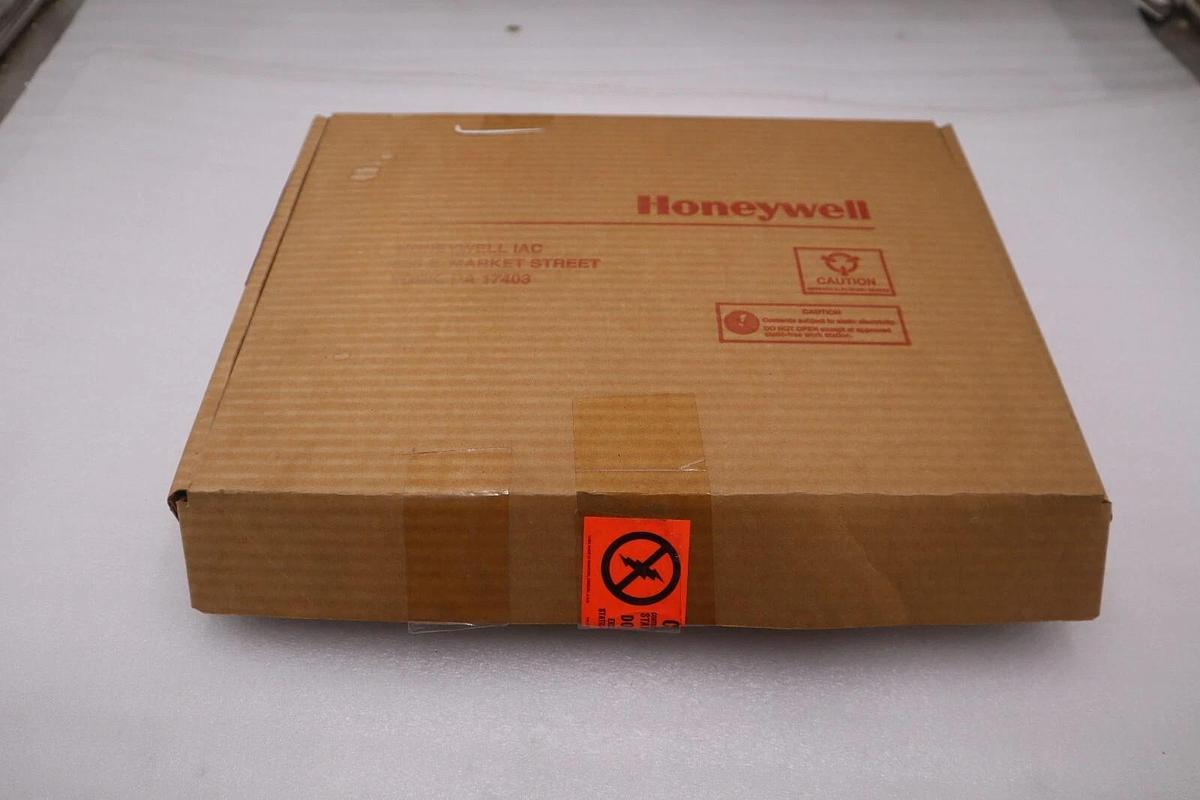 Used NEW Honeywell 4DP7APXID-311(G)/ 51301582 REV C  Digital Input Module STOCK G601