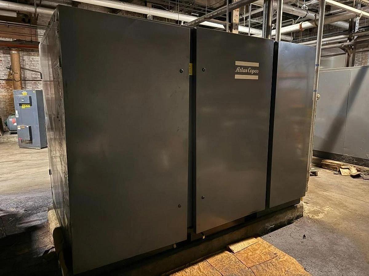 Used 200 HP ATLAS COPCO GA160W AIR COMPRESSOR WITH ALLEN BRADLEY VFD 600V