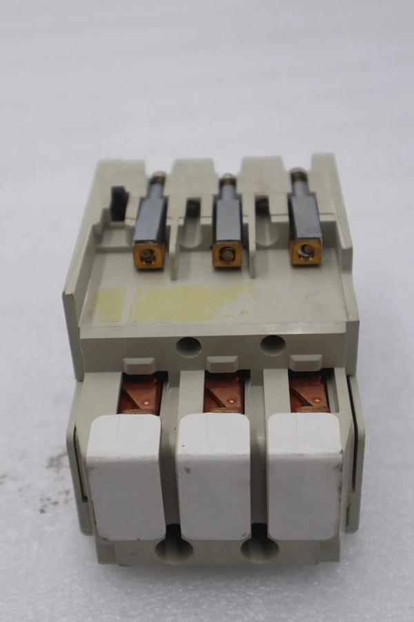 TELEMECANIQUE LB1-LC03M MODULE STOCK  #K-3625