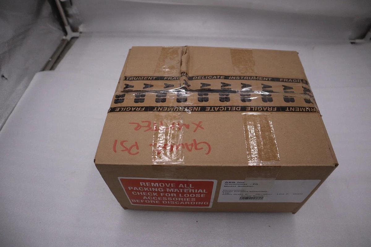 Used ABB INC 3K620000160507 266 GAUGE PRESSURE TRANSMITTER STOCK #G-121A