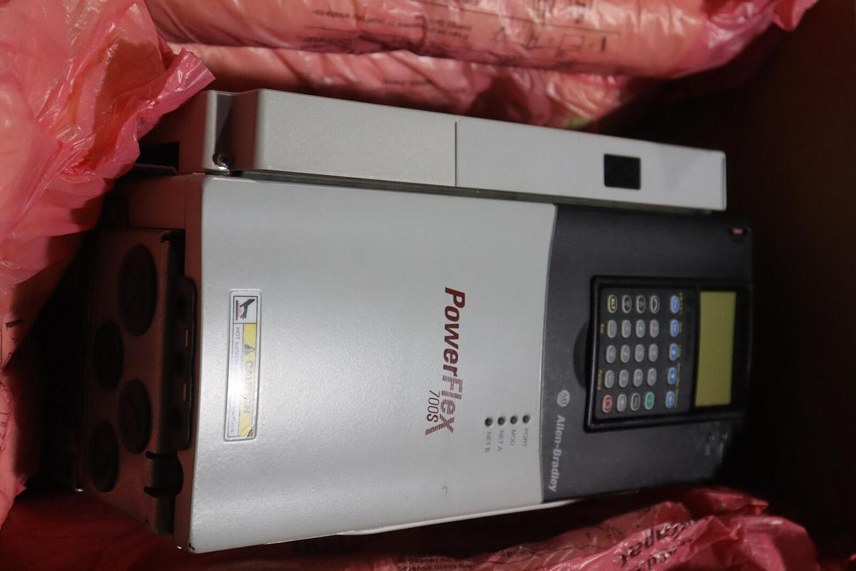 ALLEN BRADLEY 20DD022A3EYNANABE Ser. A POWERFLEX 700S DRIVE 480V 15 HP STK 3517
