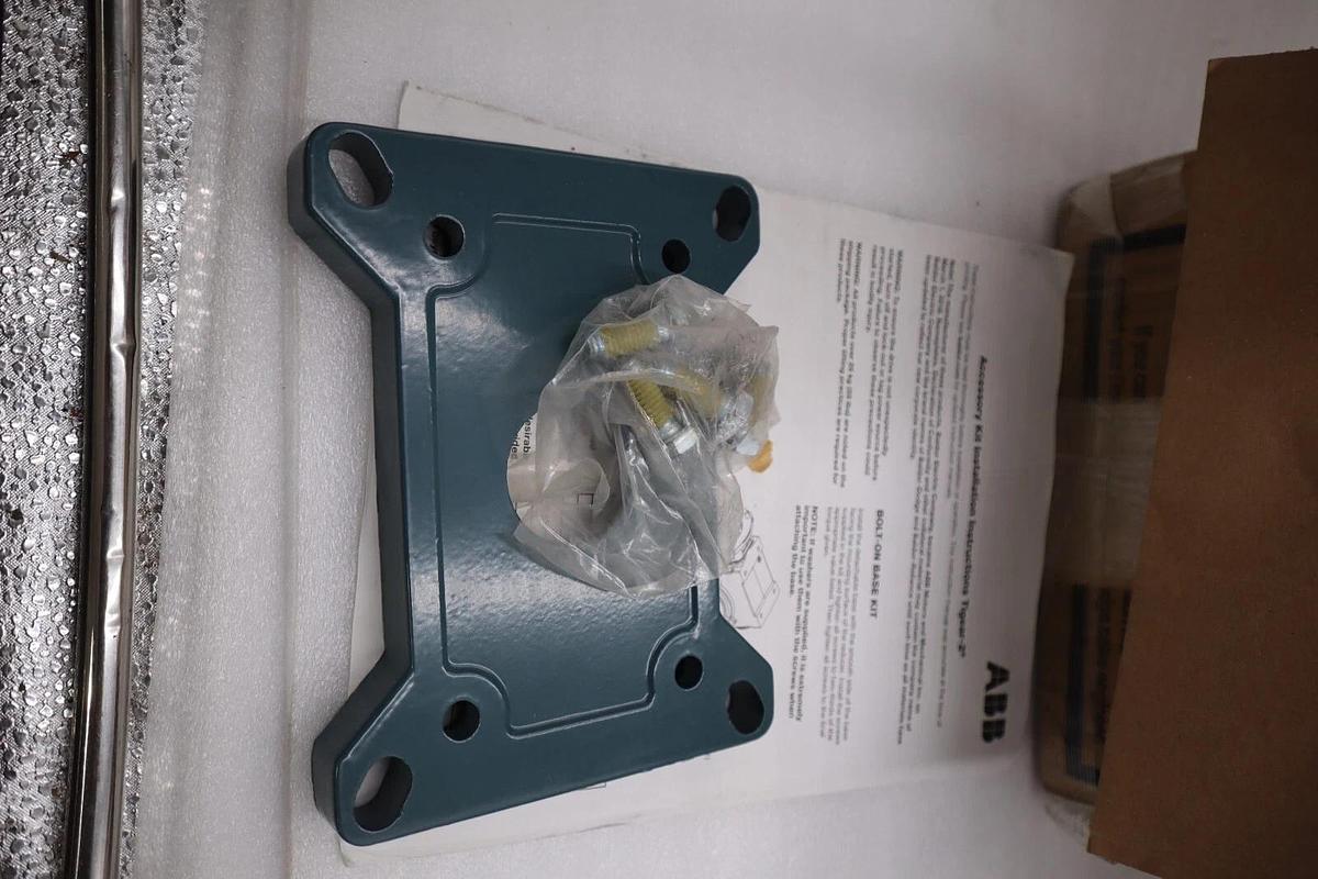 Used DODGE 20S10R TIGEAR-2 REDUCER GEARBOX NEW IN BOX STOCK H903