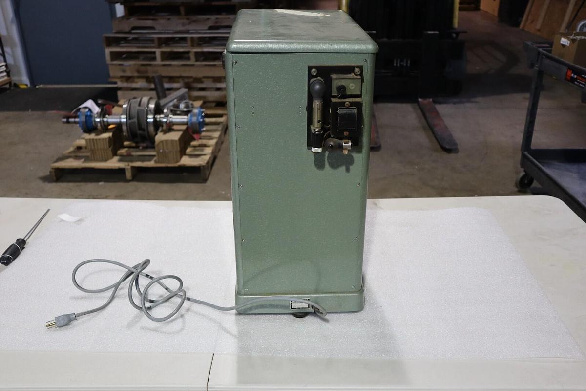 Used Mettler Instrument B5H26 Precision Scale 200g STOCK 2053