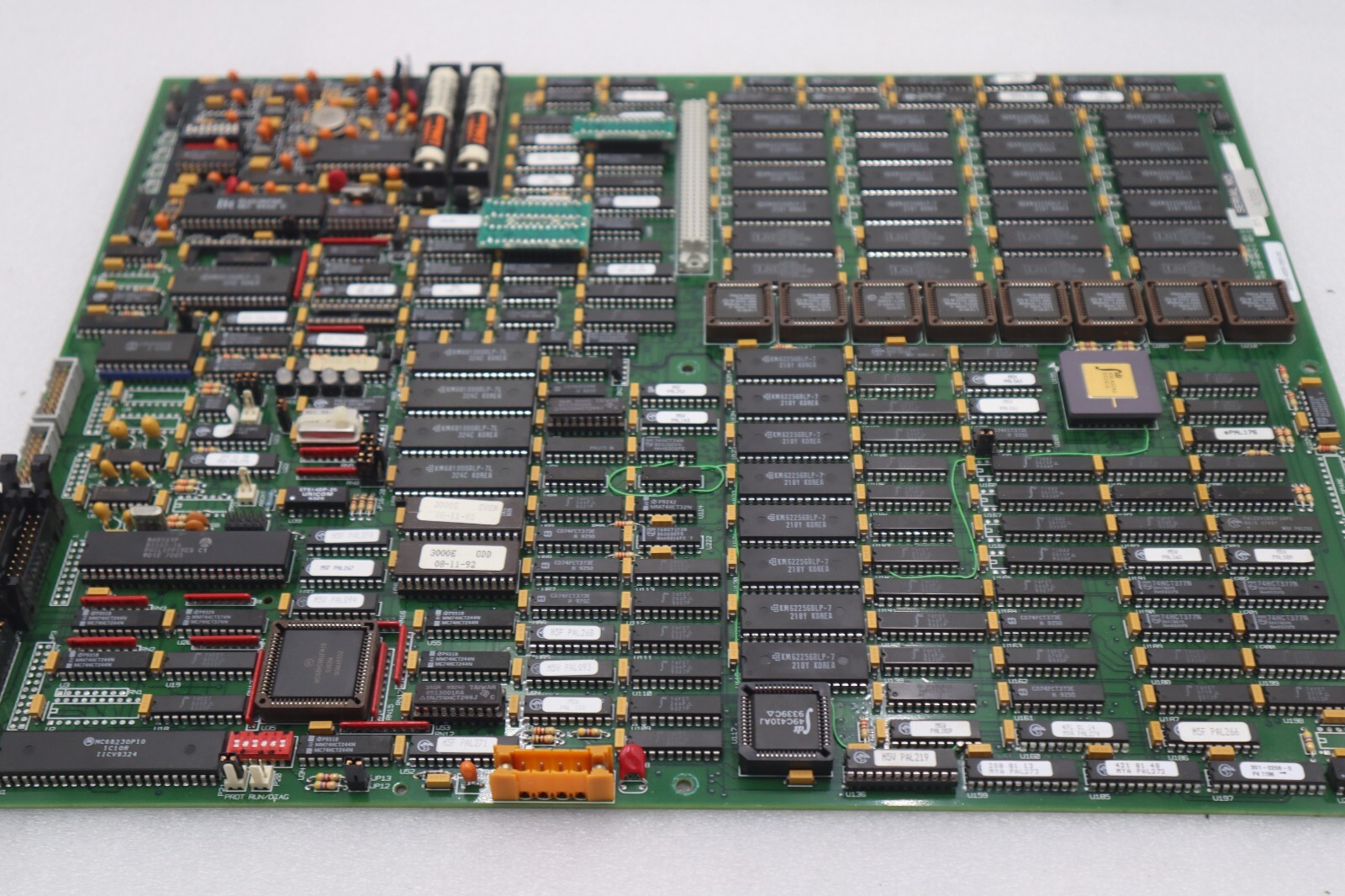 Used KULICKE AND SOFFA MOTHERBOARD 410-0070-1 230-0042-1 STOCK #2697