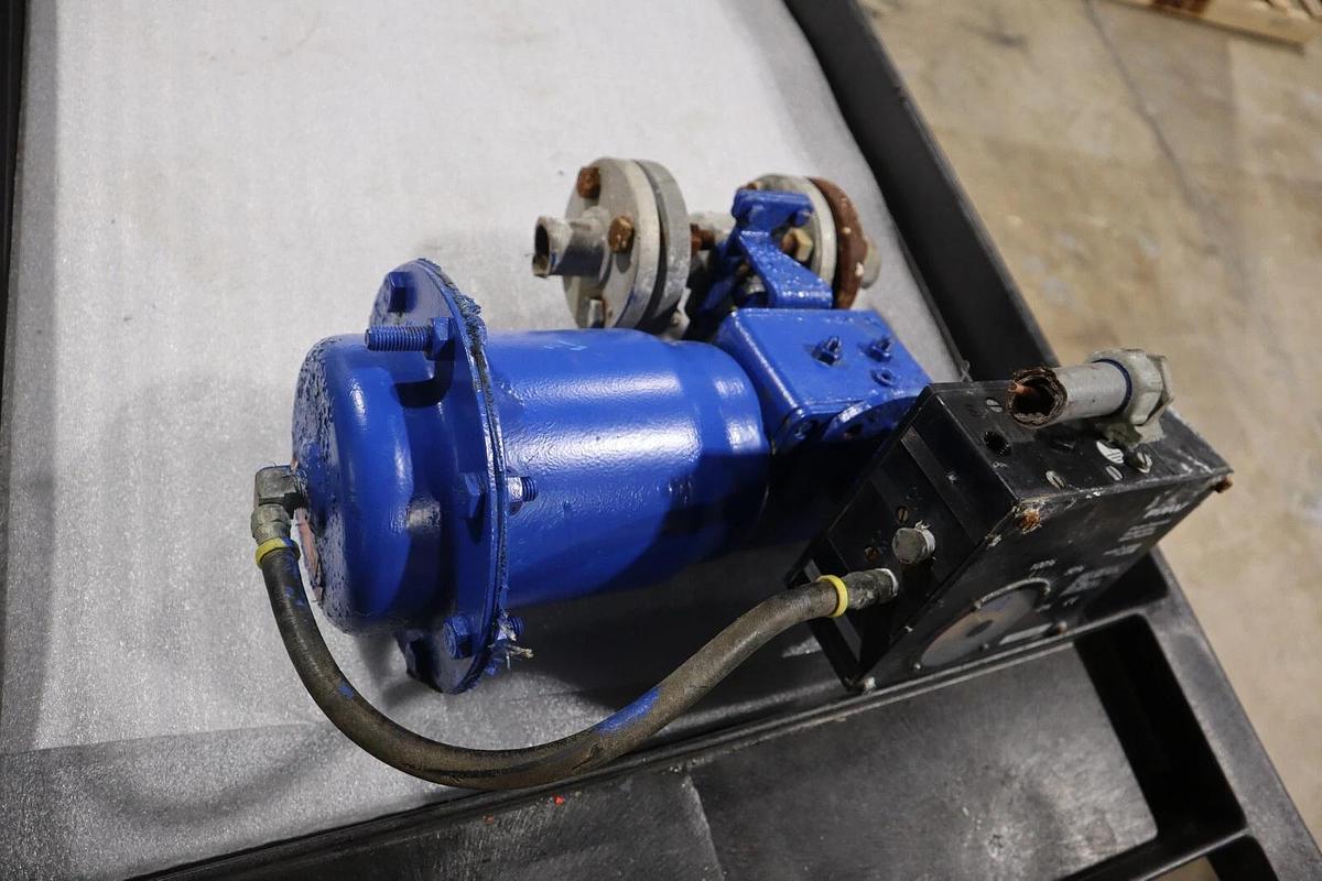 Used 1" Jamesbury Stainless Ball Valve QUADRA-POWR II STOCK S-625