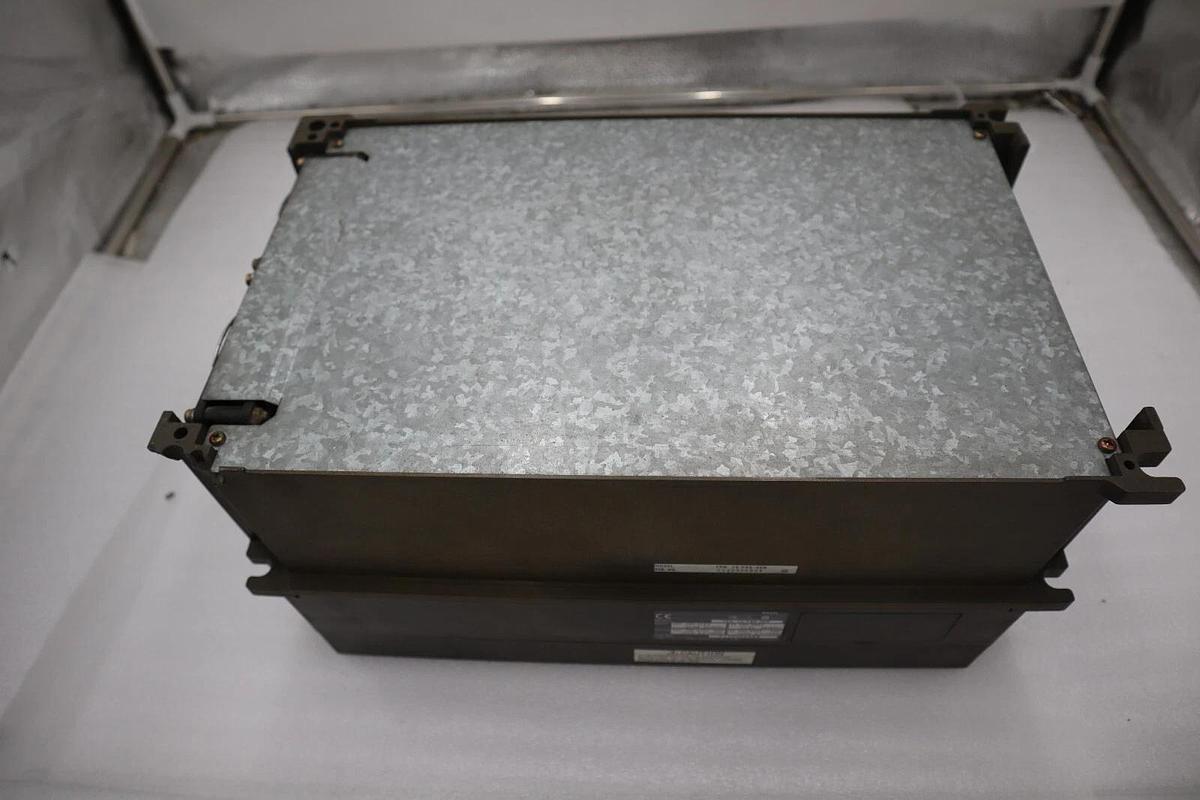 Used FUJI ELECTRIC FRN 15 P9S-4EN SER 761331S002 3AC 380-415V STOCK 2527A