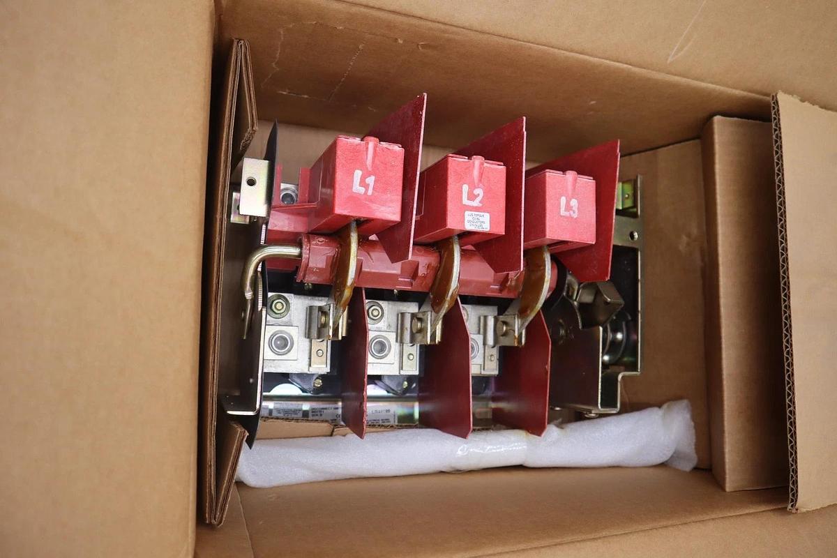 NEW Square D 9422TF1 200A 600V Flange Mounted 200 AMP STOCK GF-1392