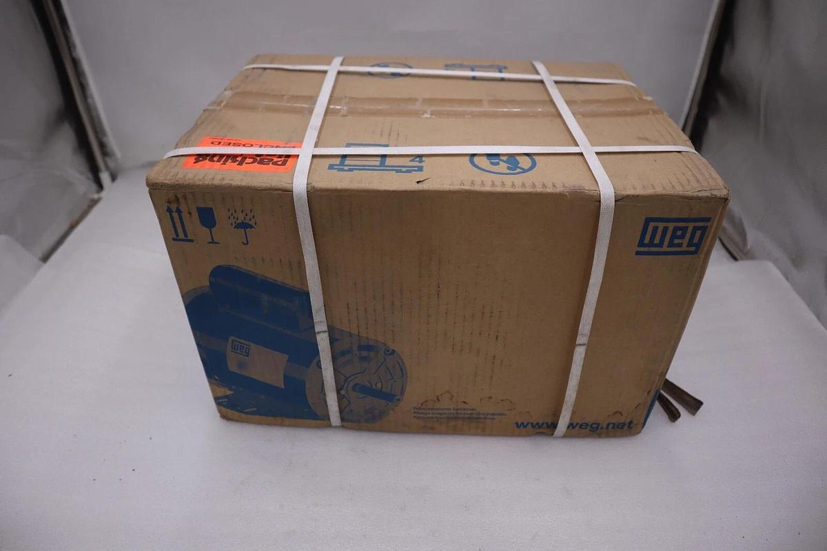 Used NEW WEG 0.33 HP02PW56C-115/208-230V 60HZ IP55 .3336ES1BW56CFL-S STOCK H176