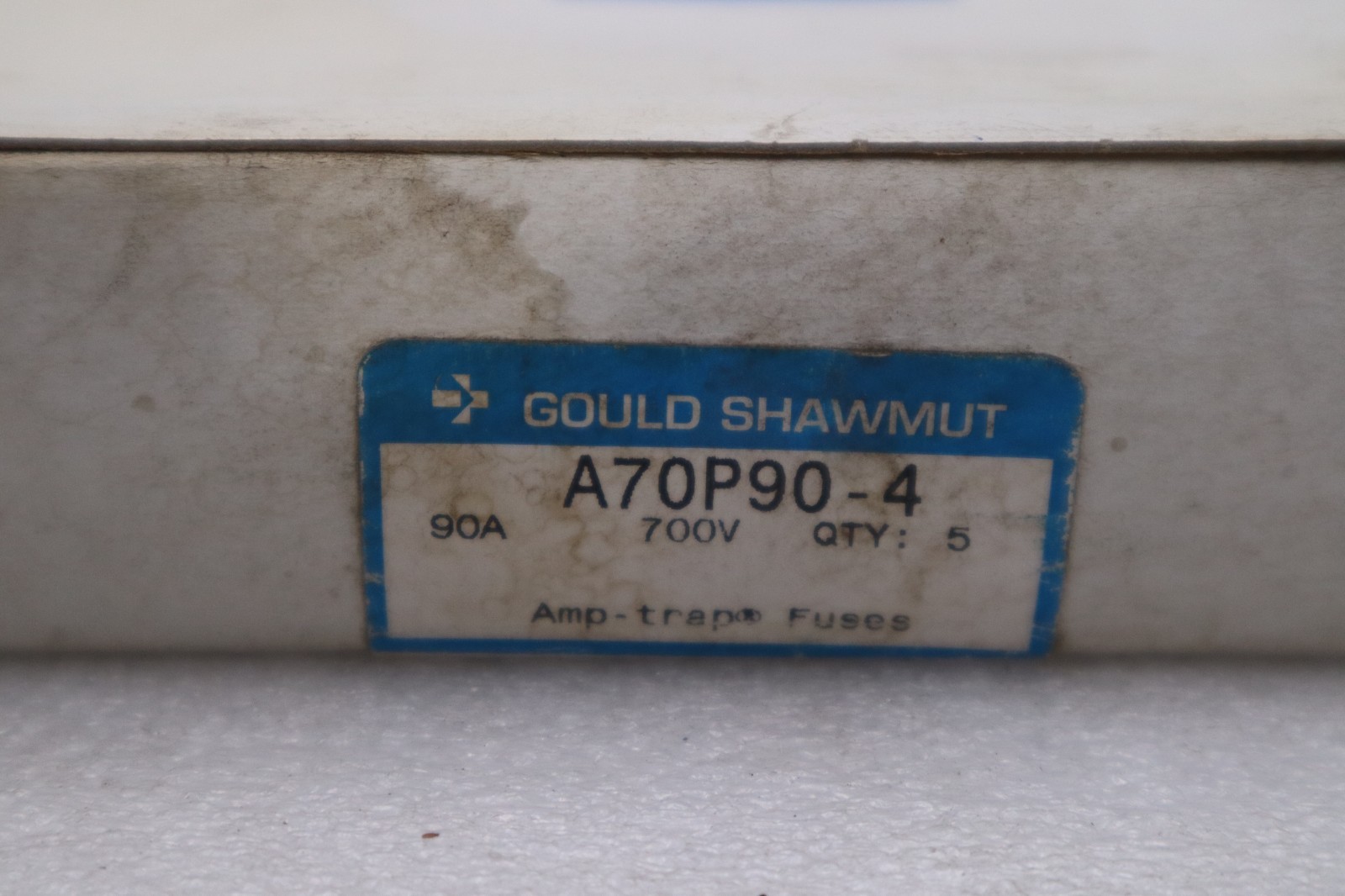 BOX OF 5 - Ferraz Shawmut A70P90-4 Fuse 90A/700VAC 650VDC - STOCK GF324A