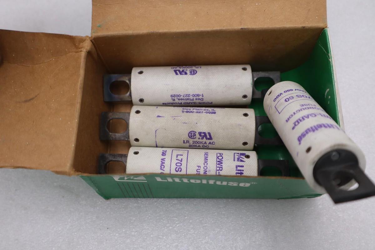 BOX OF 4 - Littelfuse L70S 60 Semiconductors Fuse 700 Volts 60 Amps - STK GF620A