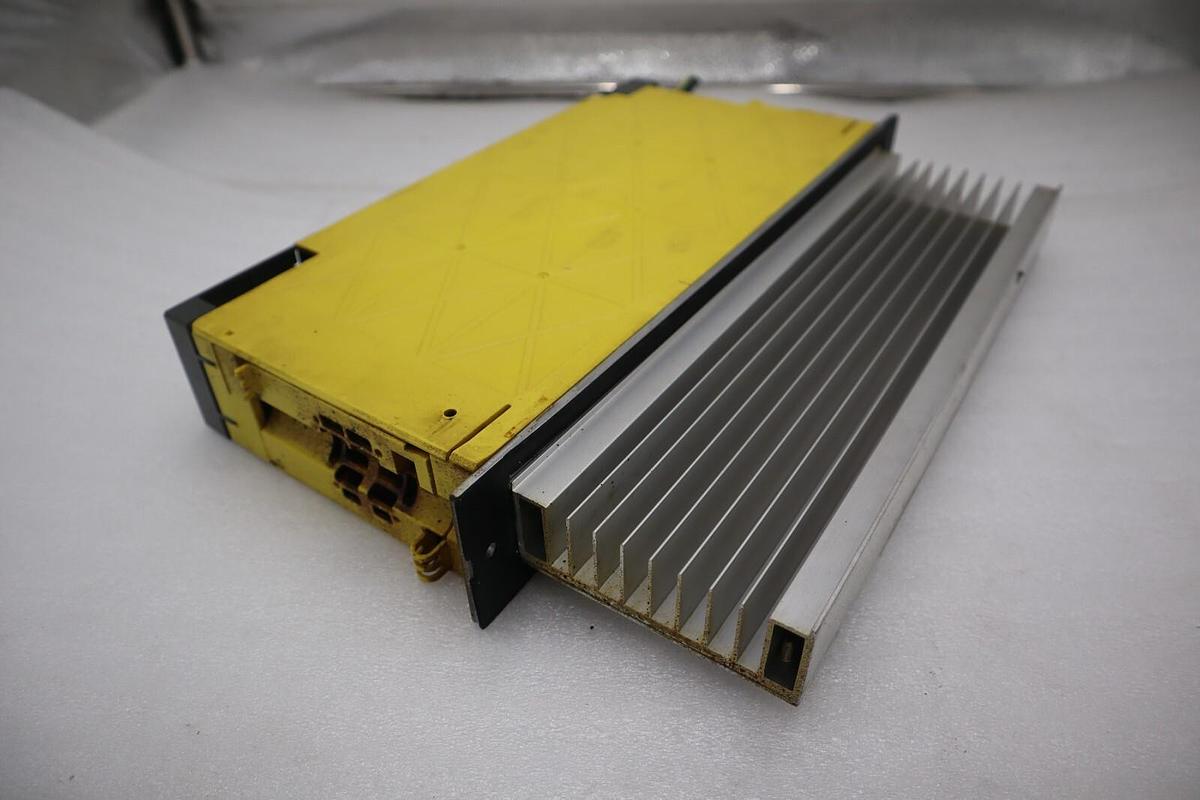 Used Fanuc A06B-6114-H105 Series D Servo STOCK 517-B