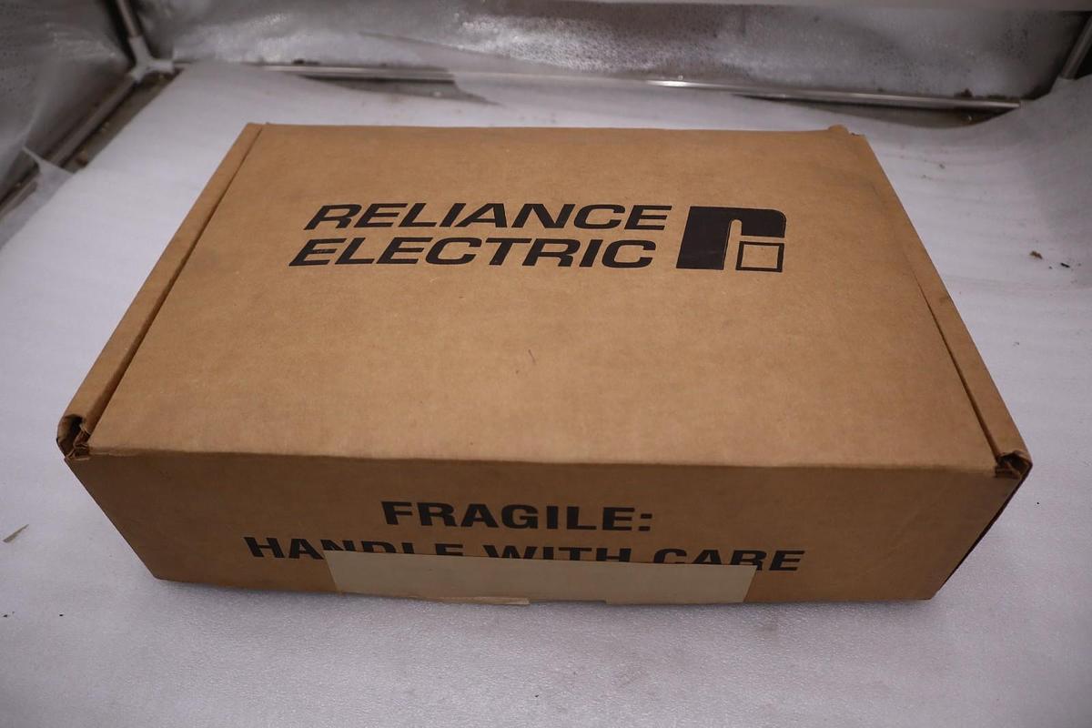 Used New in Box Reliance Electric 0-51893-1 Field Controller STOCK GF-1393