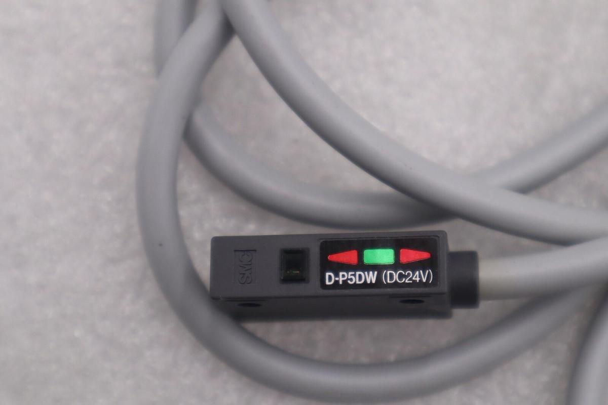 Used LOT OF 2-- New OPEN BOX SMC D-P5DW Magnetic Switch STOCK K-2559