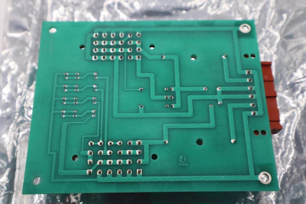Used HYPERTHERM 041115 PCB REV A/ 041116 ASSY REV A CIRCUIT BOARD STOCK L-557-C