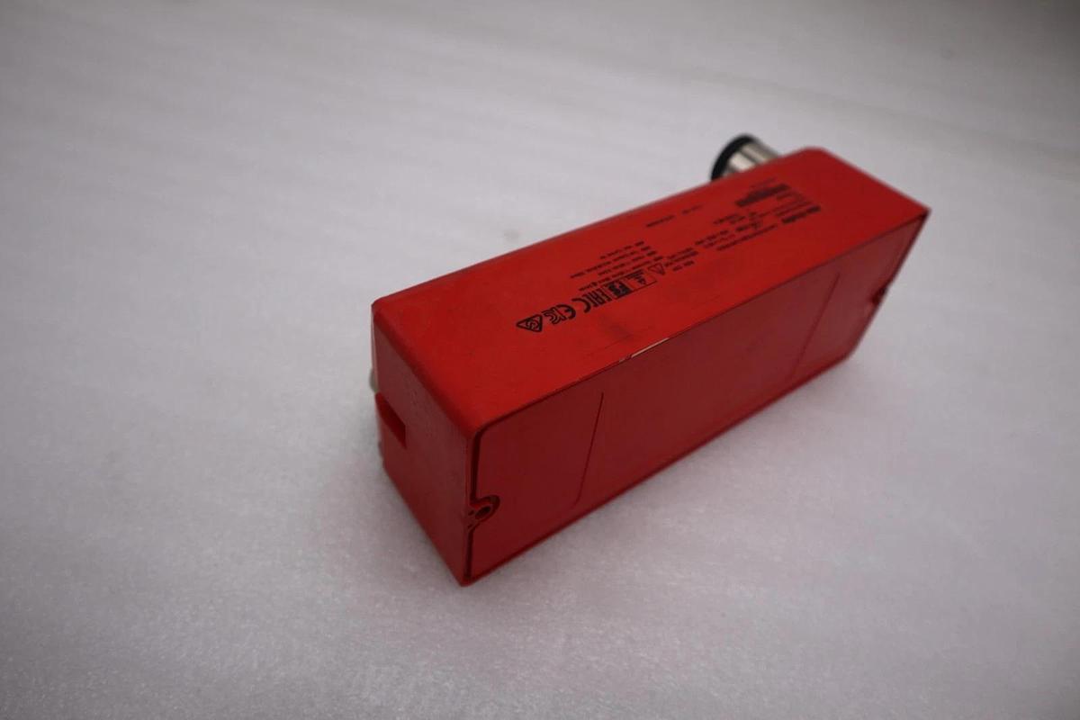 Used AB Allen Bradley 1732DS-IB8 /A Guard I/O 8-Point Combination Module STK H1701