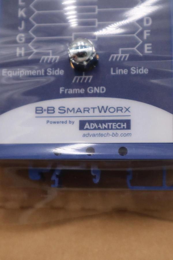 Used NEW B&B Electronics HESP4DR Data Line Surge Suppressor DIN Rail Mounted #G374A