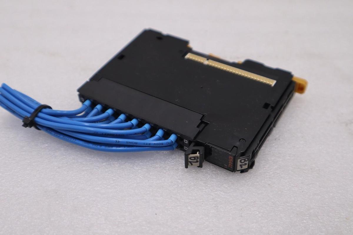 Used Omron NX-ID5442 Digital Input Unit 24VDC 2.5mA ID5442 STOCK 5894A