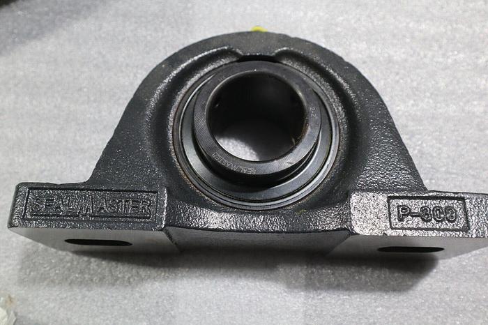 SEALMASTER MP-32 , NEW PILLOW BLOCK BEARING, BORE: 2" NEW STOCK B-1758 662461013847