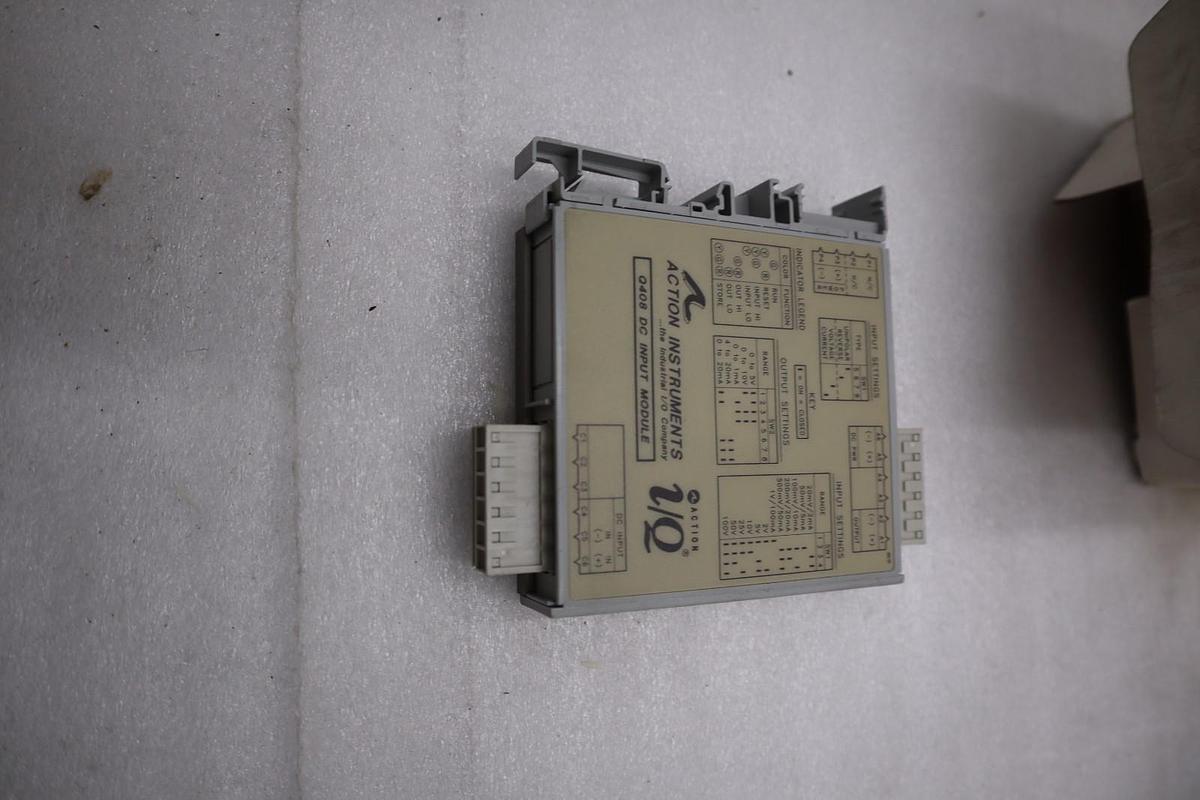 Used NEW OPEN BOX Action Instruments Q408-A000 DC Input Module STK 5540CC