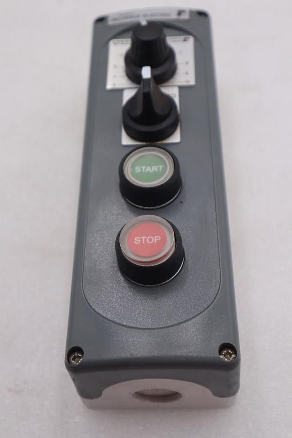 Used RELIANCE ELECTRIC START PUSH BUTTON STOCK #4097