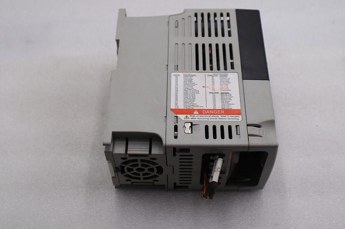 Used ALLEN BRADLEY 22A-D4P0N104 POWERFLEX 4 1.5kW/2.0HP SER A STOCK #890